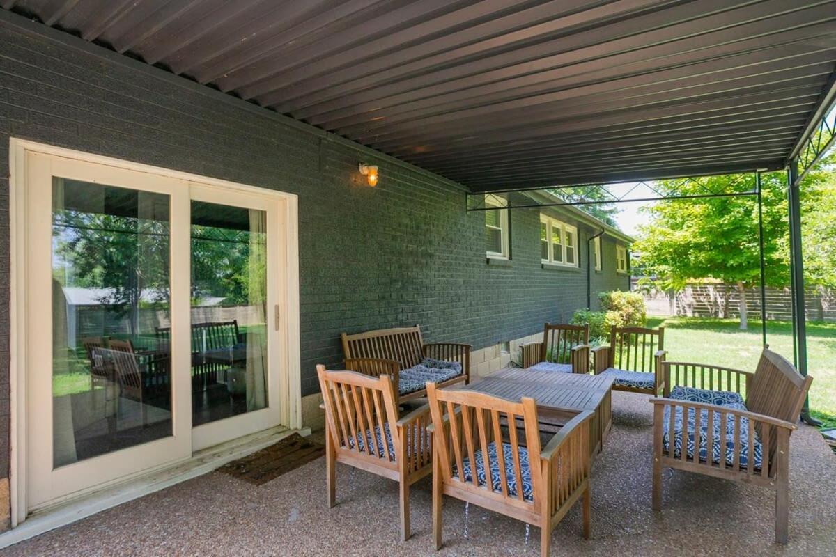 Hip Rustic Ranch Style In East Nashville