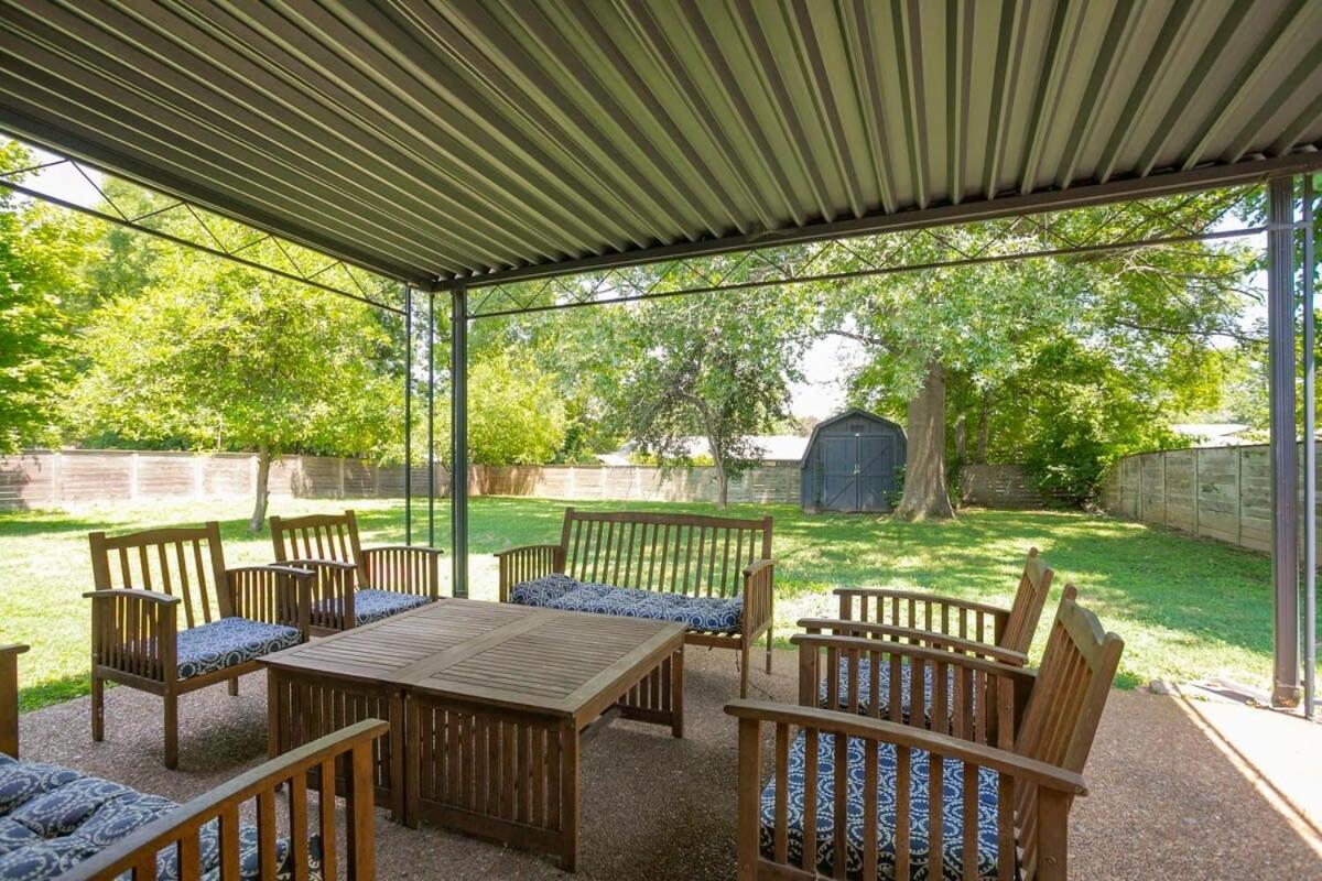Holiday home Hip Rustic Ranch Style In East Nashville